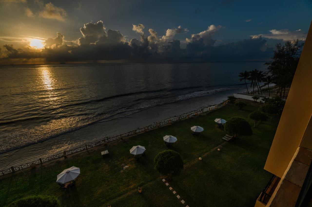 Cocoa Boutique Hotel - Your Kenyan Beachfront Bliss Mombasa Exterior photo